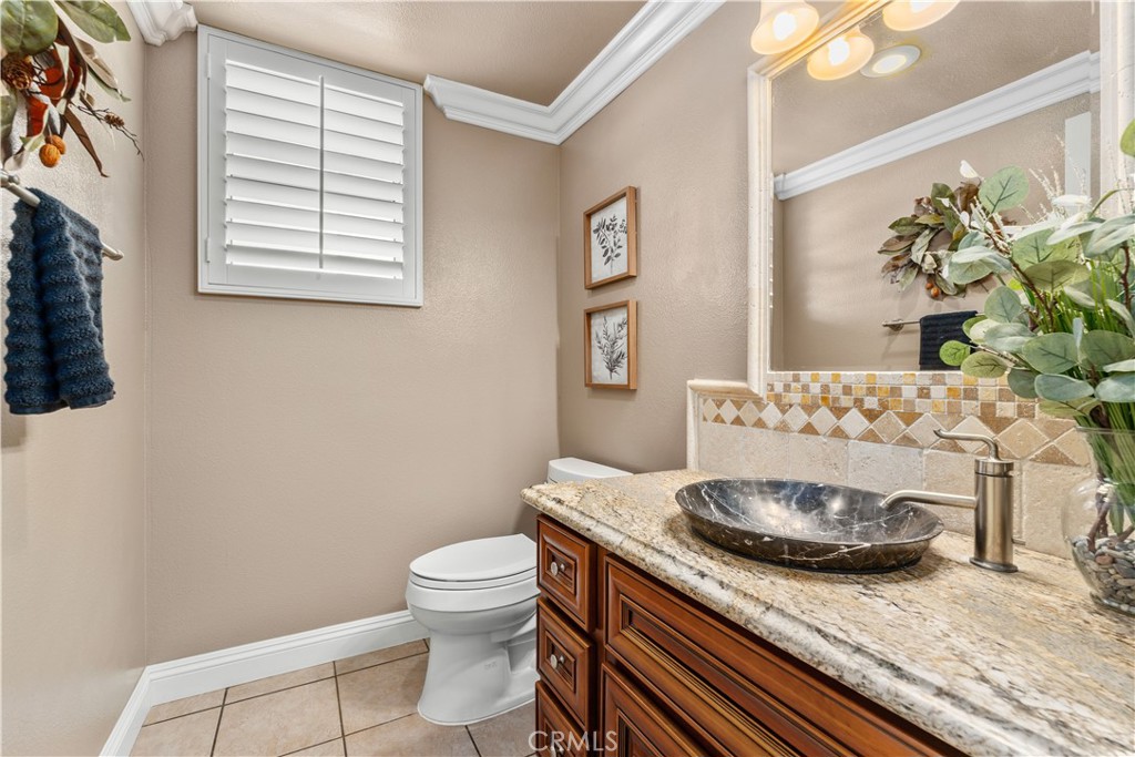 7831 E Margaret Court