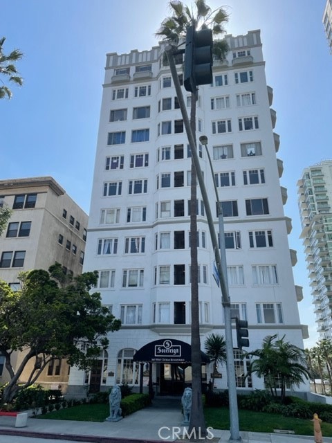 360 W Ocean Boulevard 1102