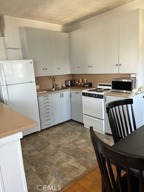 360 W Ocean Boulevard 1102