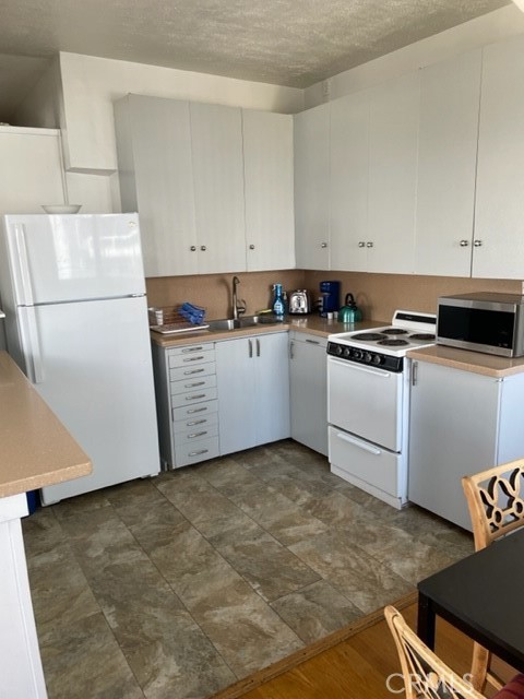 360 W Ocean Boulevard 1102