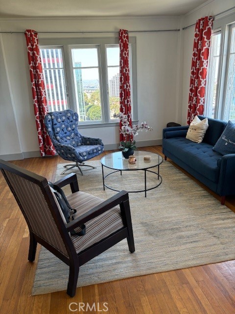 360 W Ocean Boulevard 1102