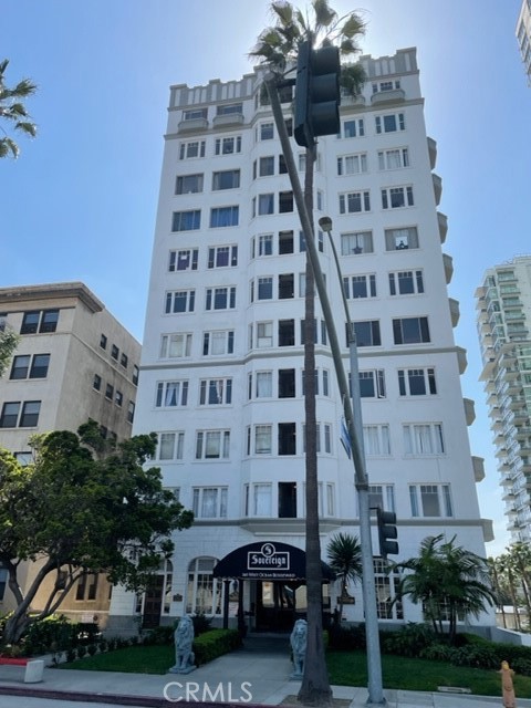 360 W Ocean Boulevard 1102