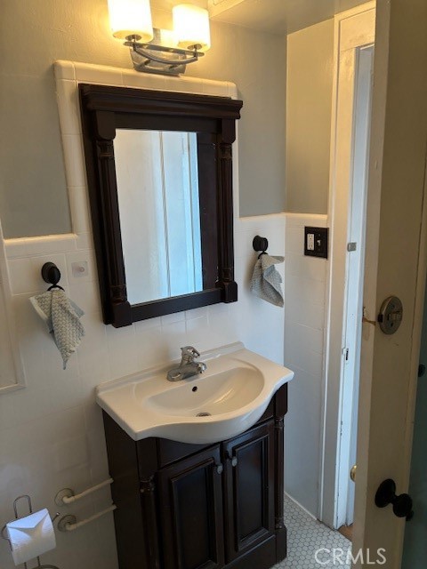 360 W Ocean Boulevard 1102