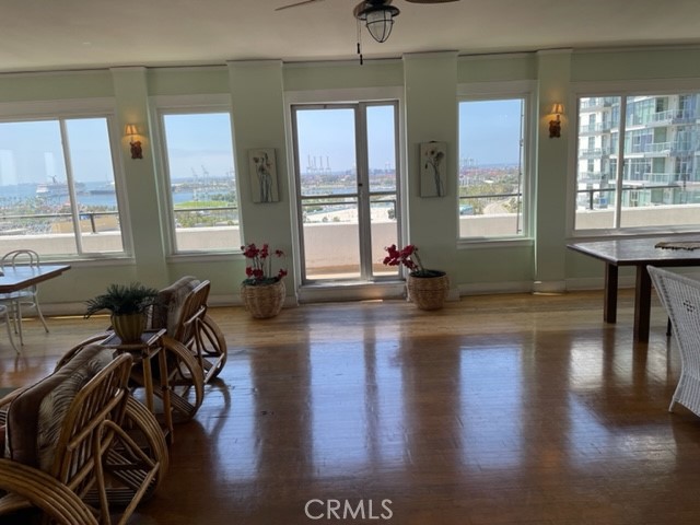 360 W Ocean Boulevard 1102