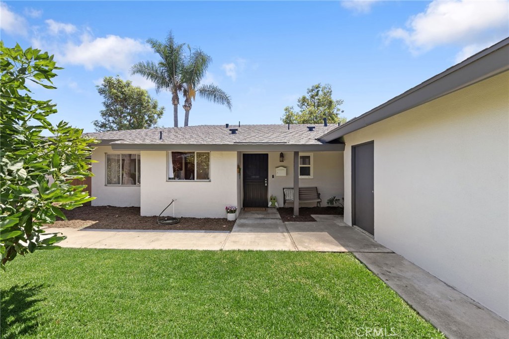 1901 E 19th Street 1