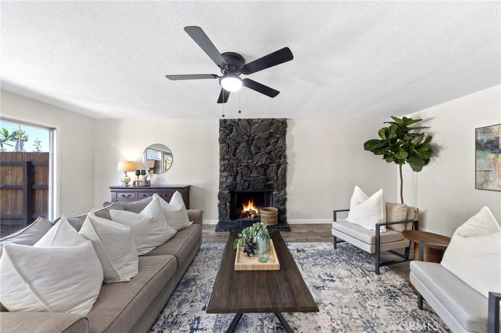 1901 E 19th Street 1