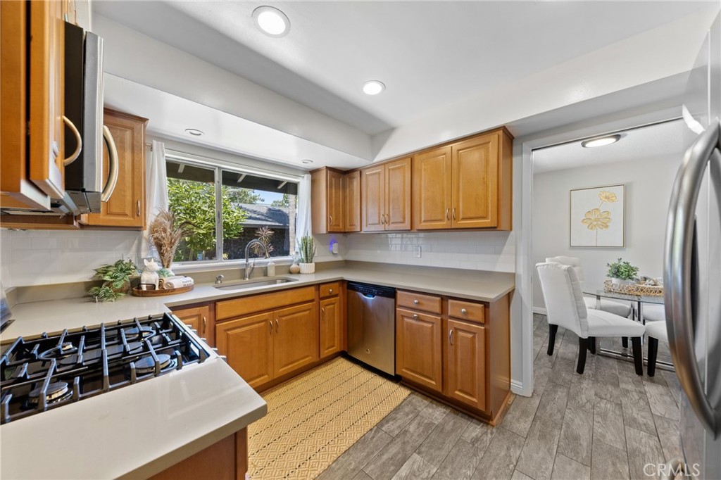 1901 E 19th Street 1