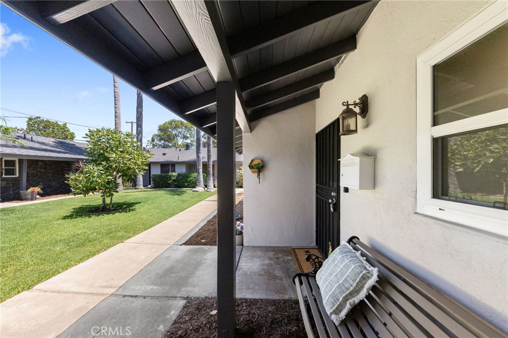 1901 E 19th Street 1