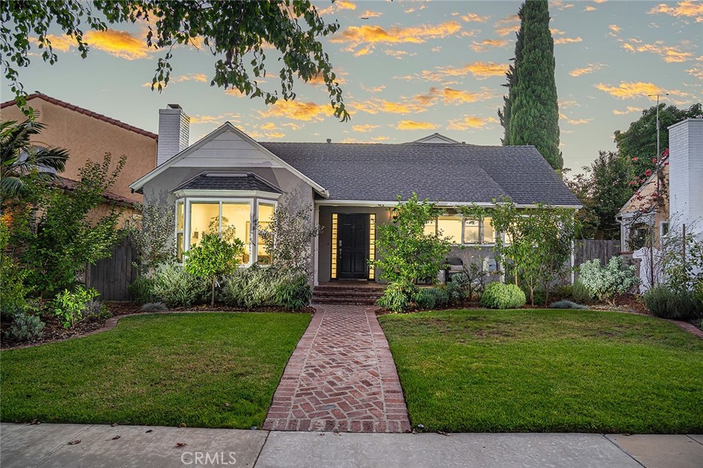 611 Flint Avenue