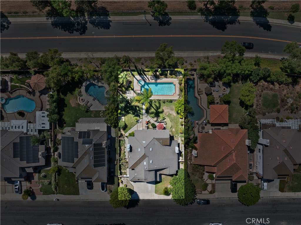 28040 Blackberry Way