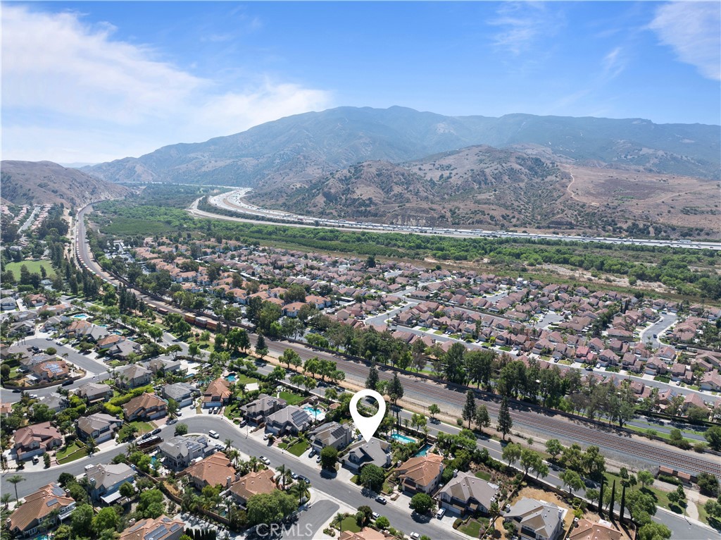 28040 Blackberry Way