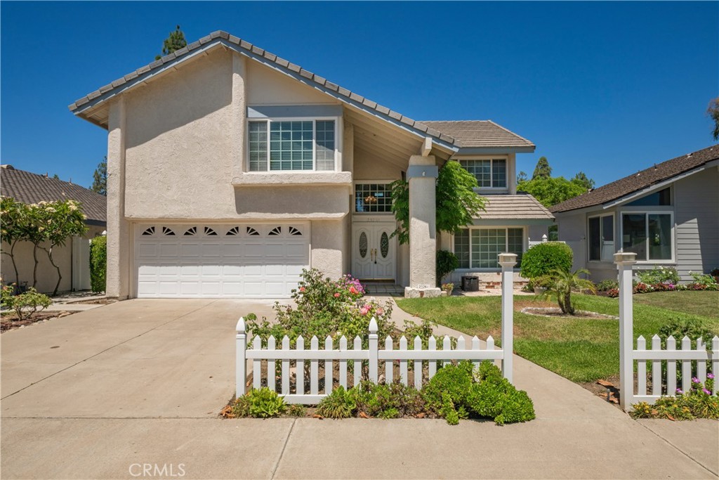 25261 Cinnamon Road