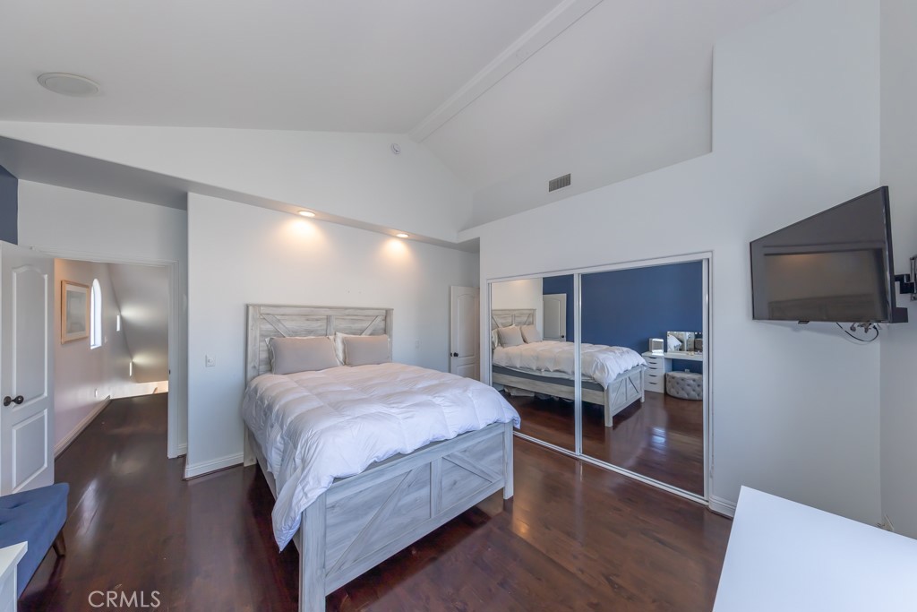 831 Frankfort Avenue