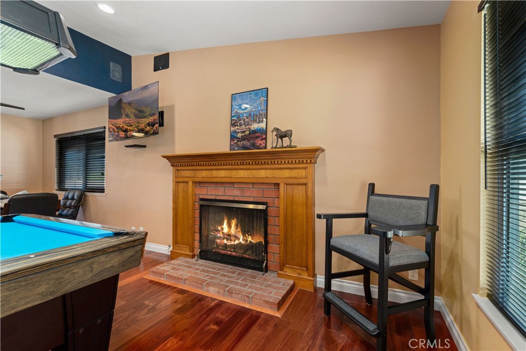 2034 E Orangeview Lane