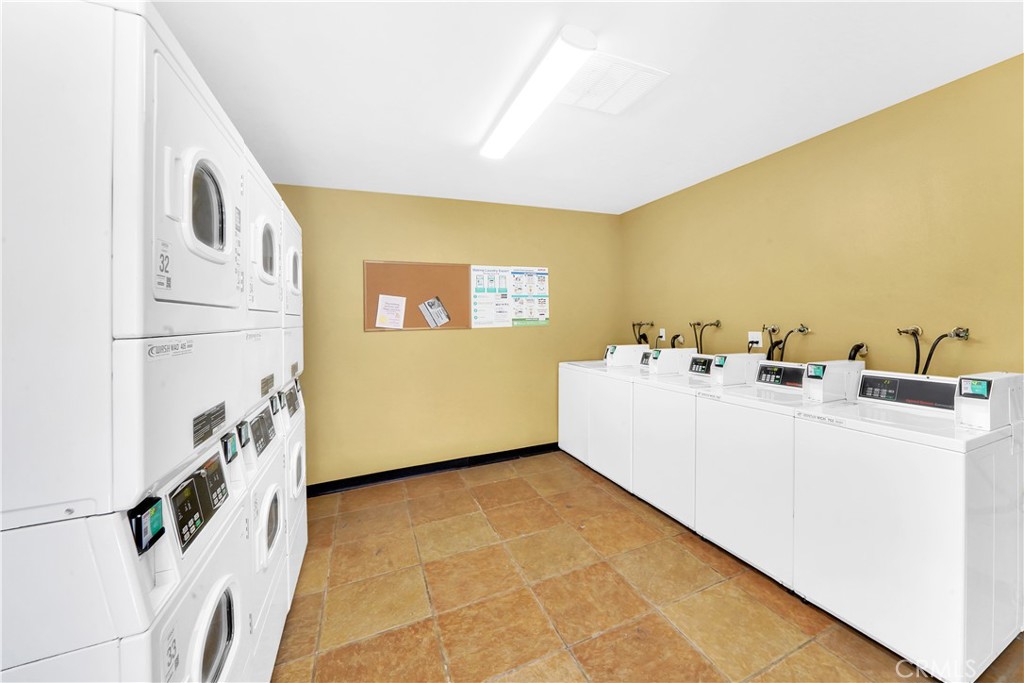 1490 W Lambert Road 315