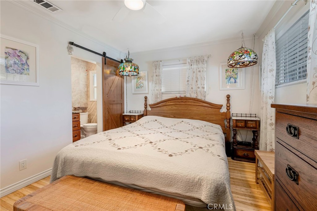 111 W Barclay Street