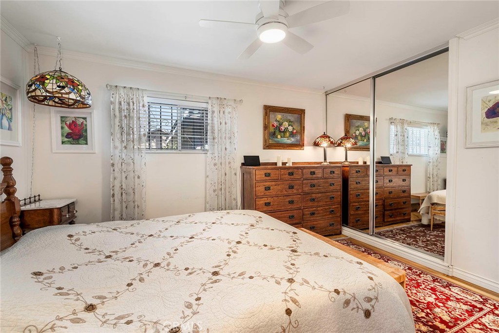 111 W Barclay Street