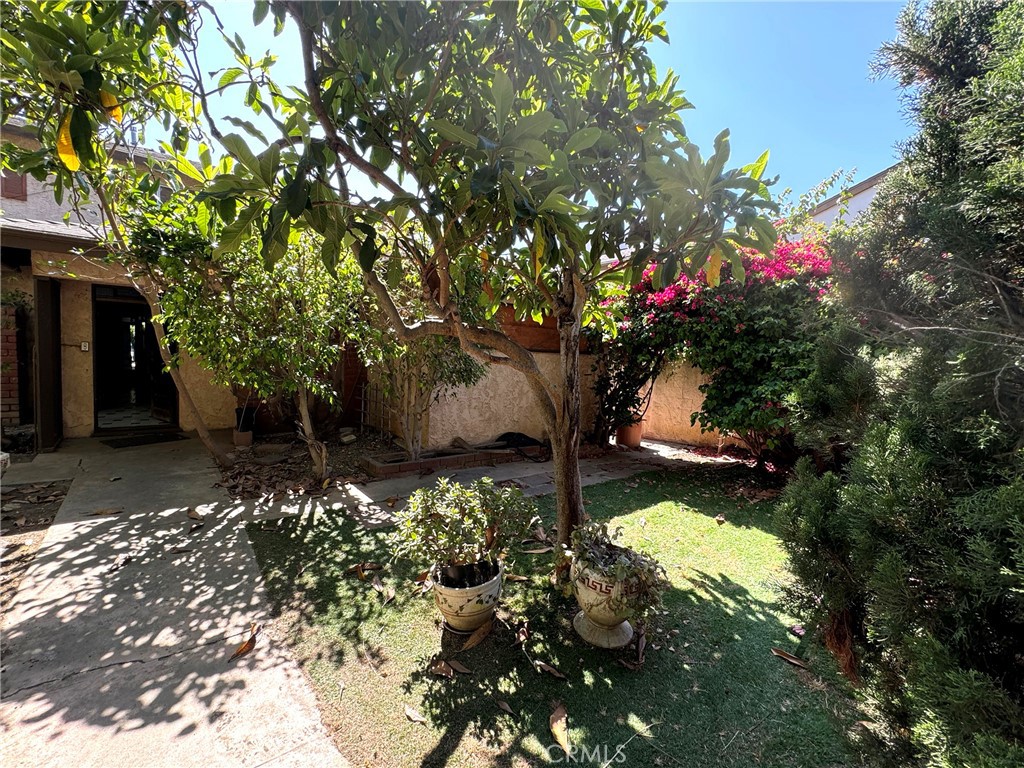 2757 Overland Avenue