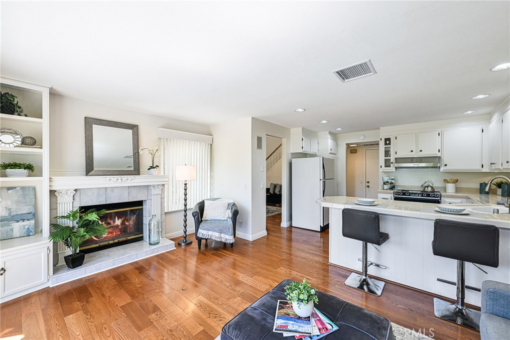 685 S Iron Horse Lane