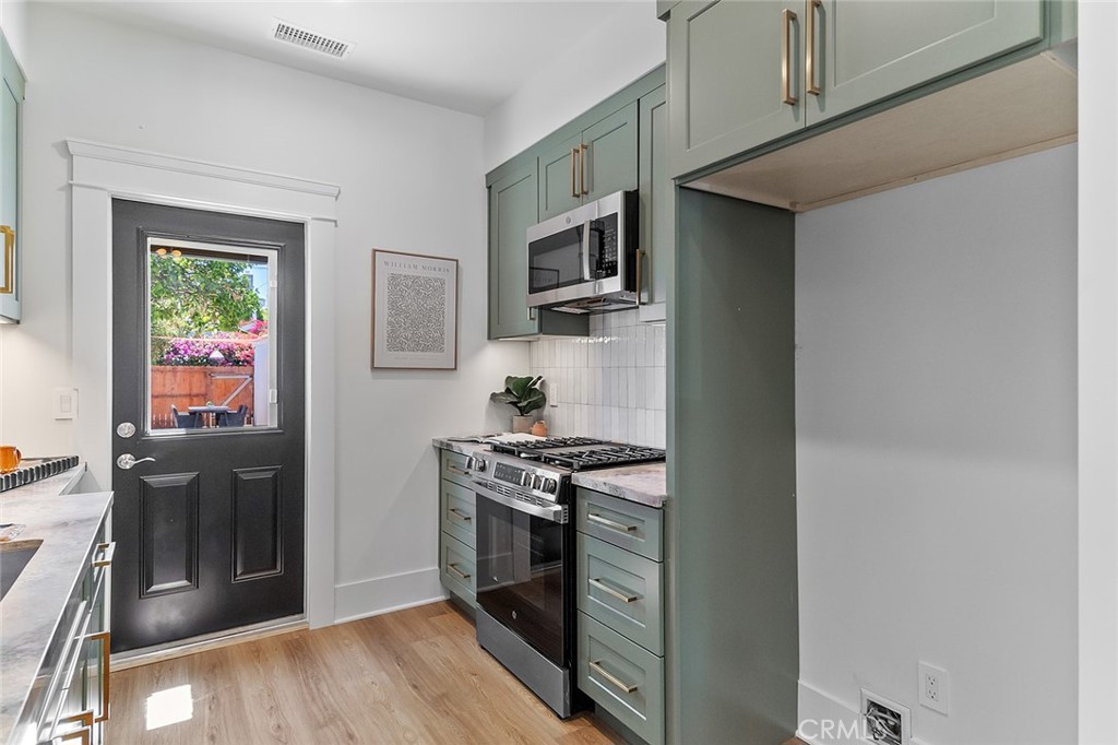 2520 East Sixth Street