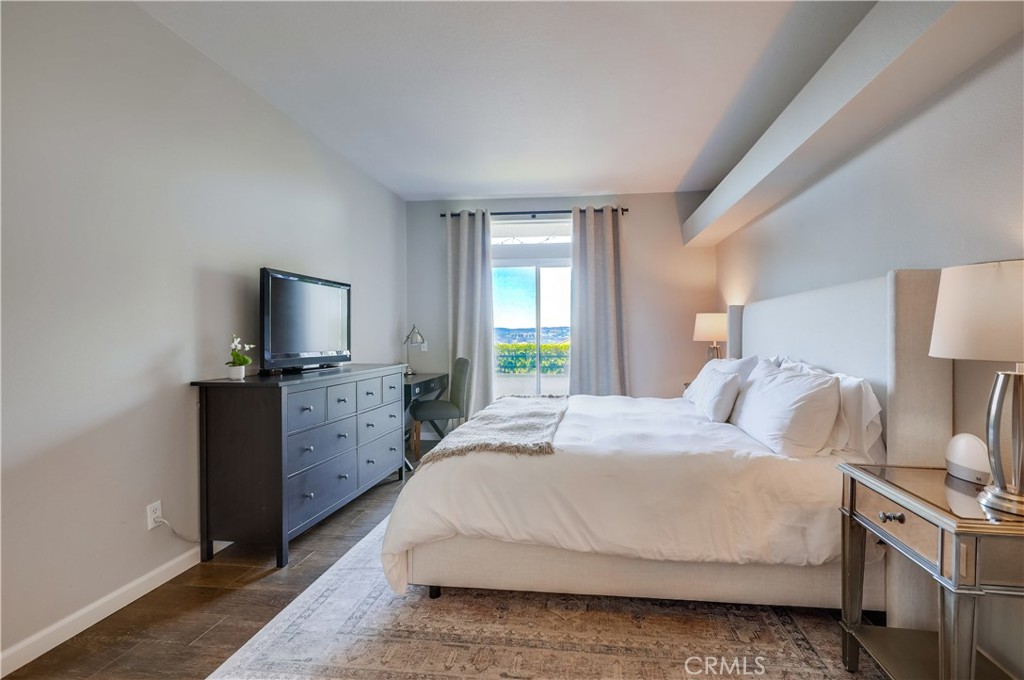 25061 Calle Playa A