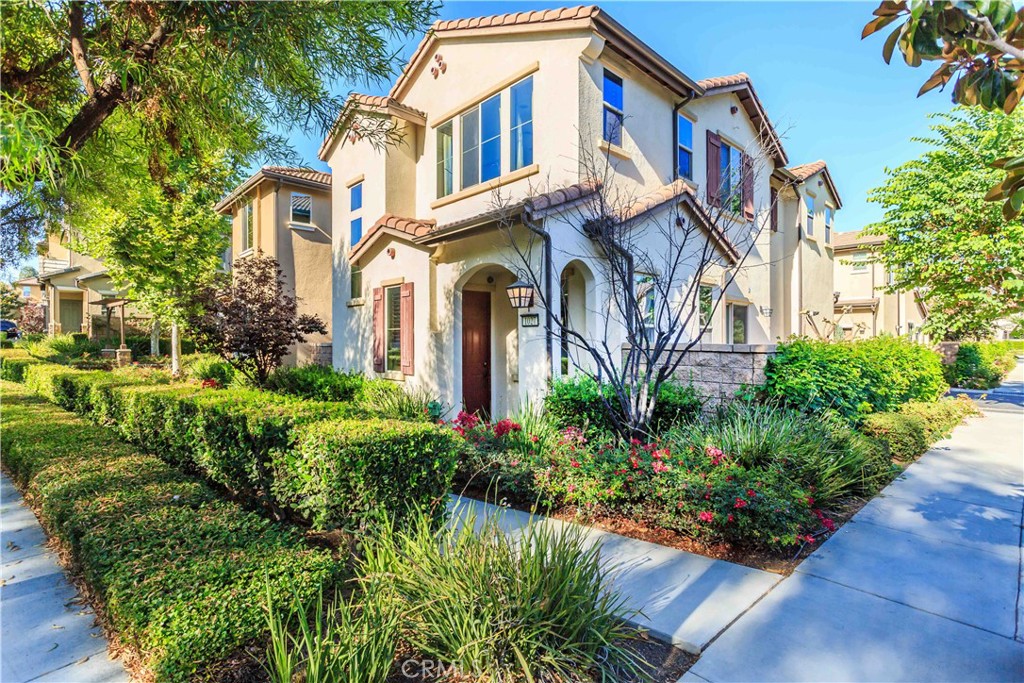 1027 Anchor Court