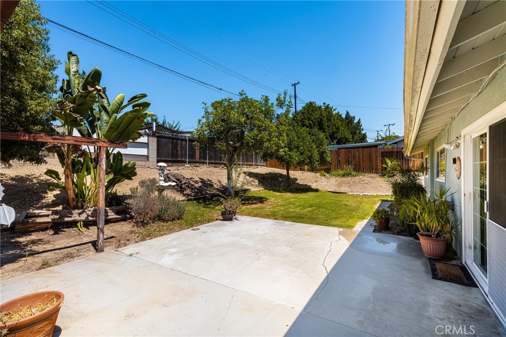 13533 Ankerton Street