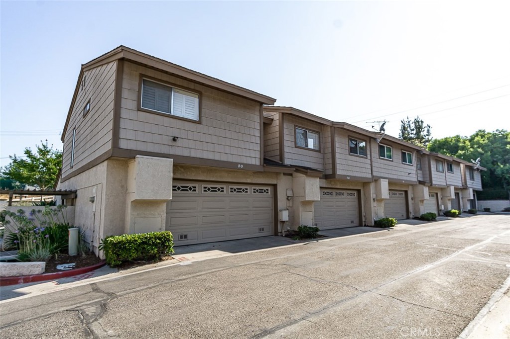 1505 Avenida Selva 170