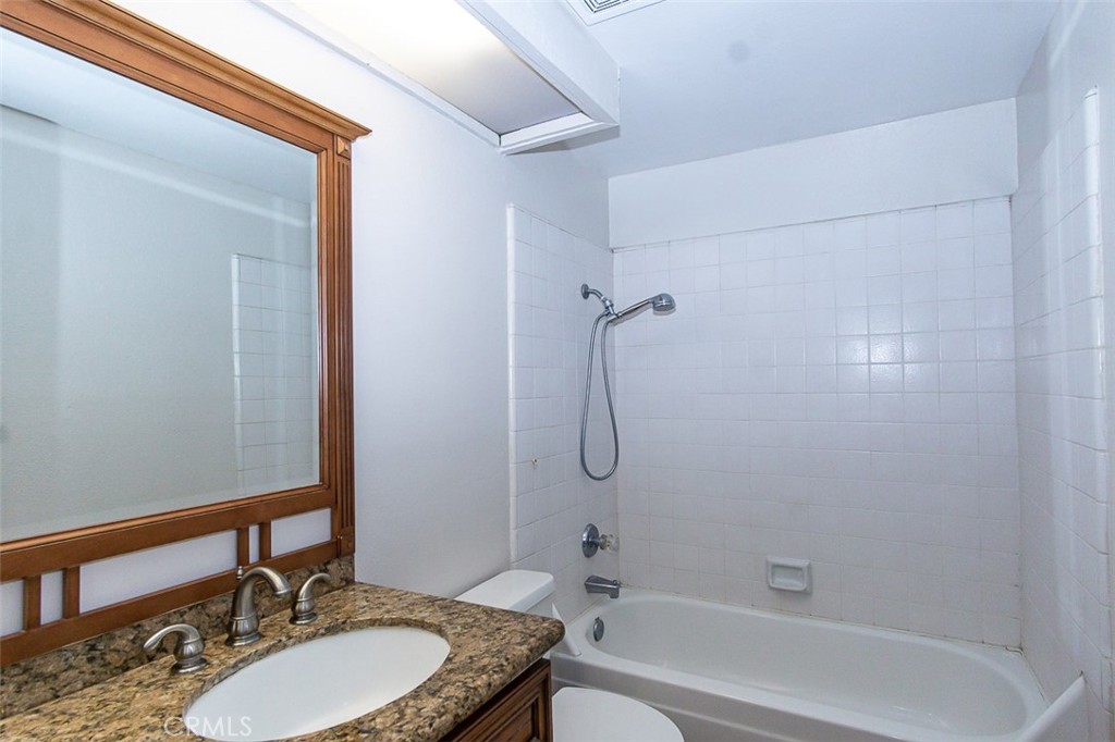 1505 Avenida Selva 170