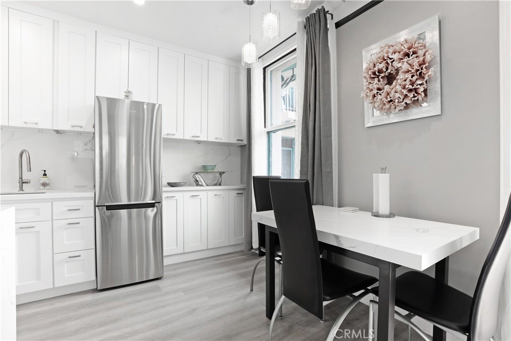 455 E Ocean Boulevard 1116