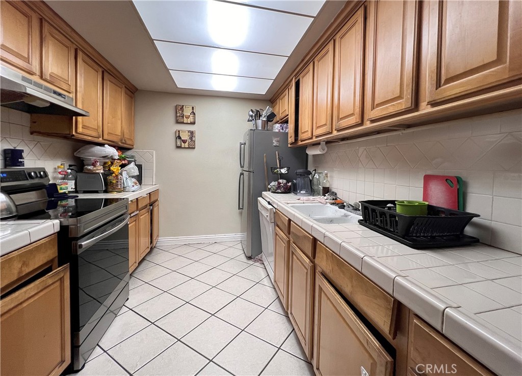 212 S Kraemer Boulevard 914