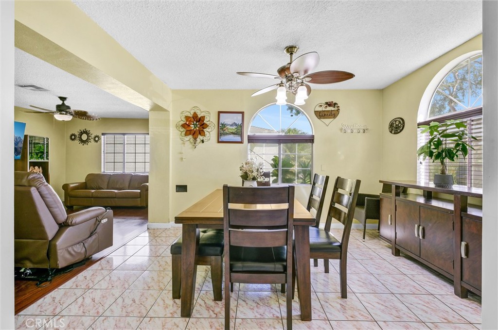 10427 Annetta Avenue