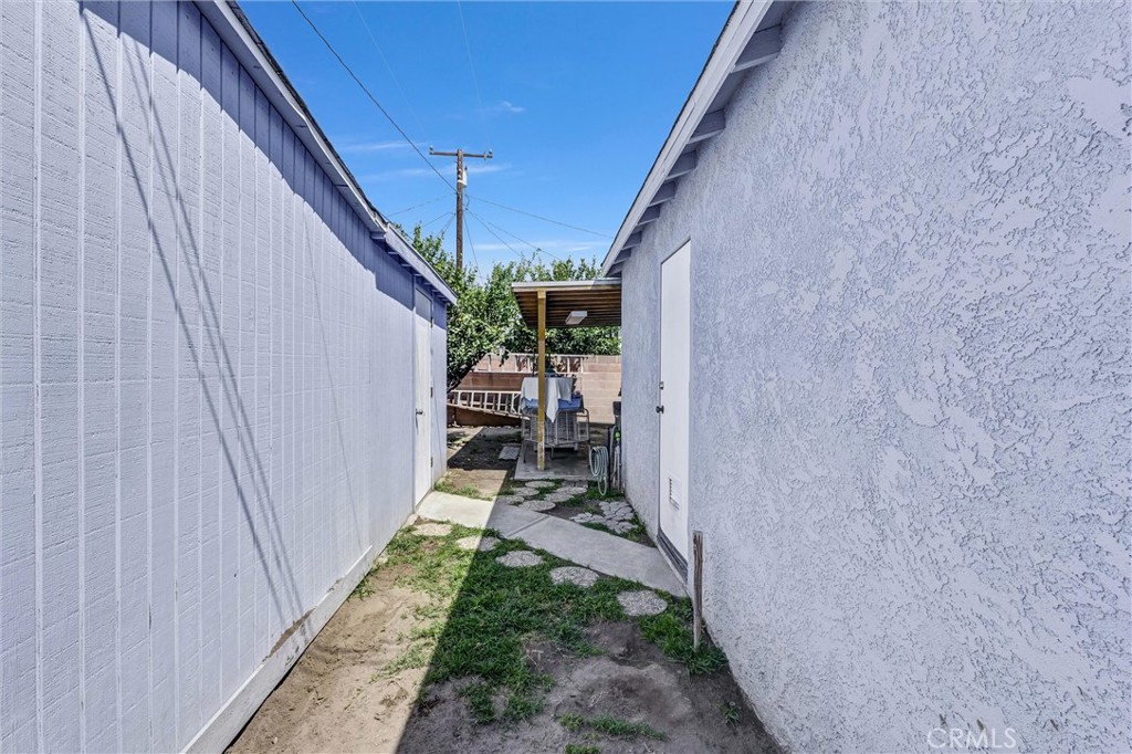 10427 Annetta Avenue