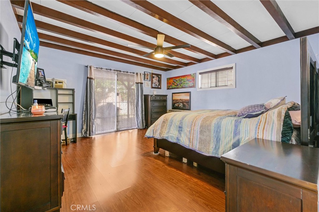 10427 Annetta Avenue