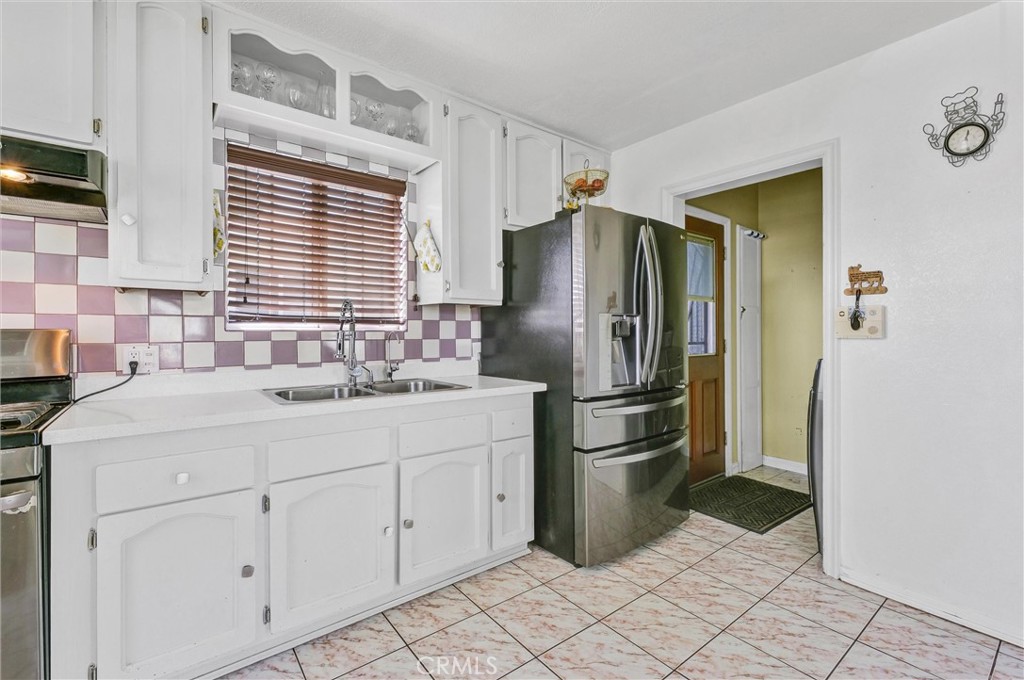 10427 Annetta Avenue