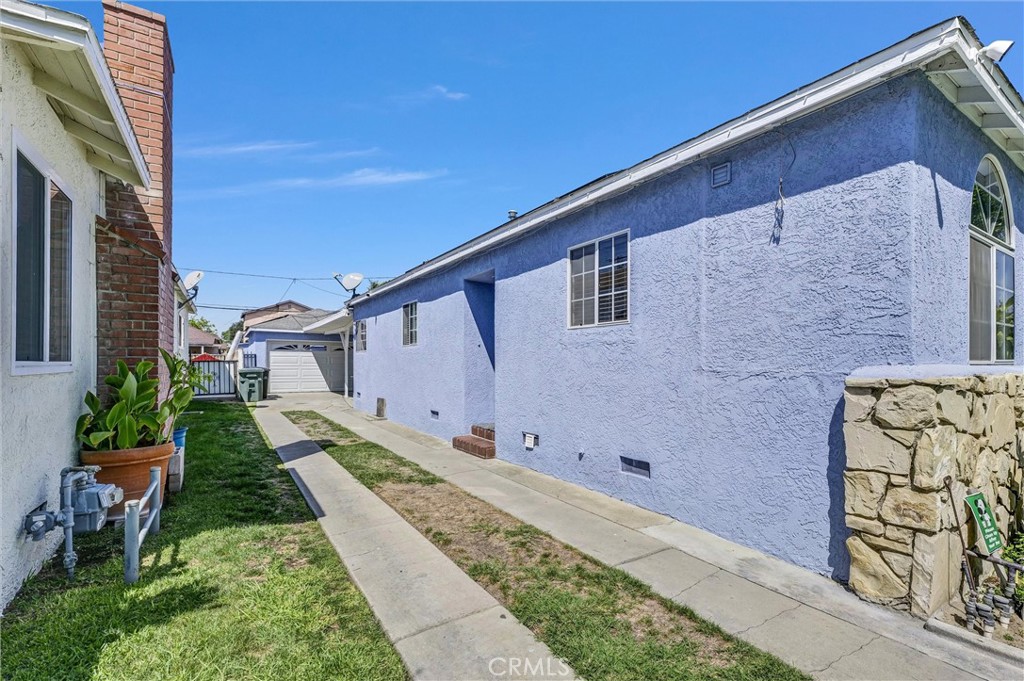 10427 Annetta Avenue