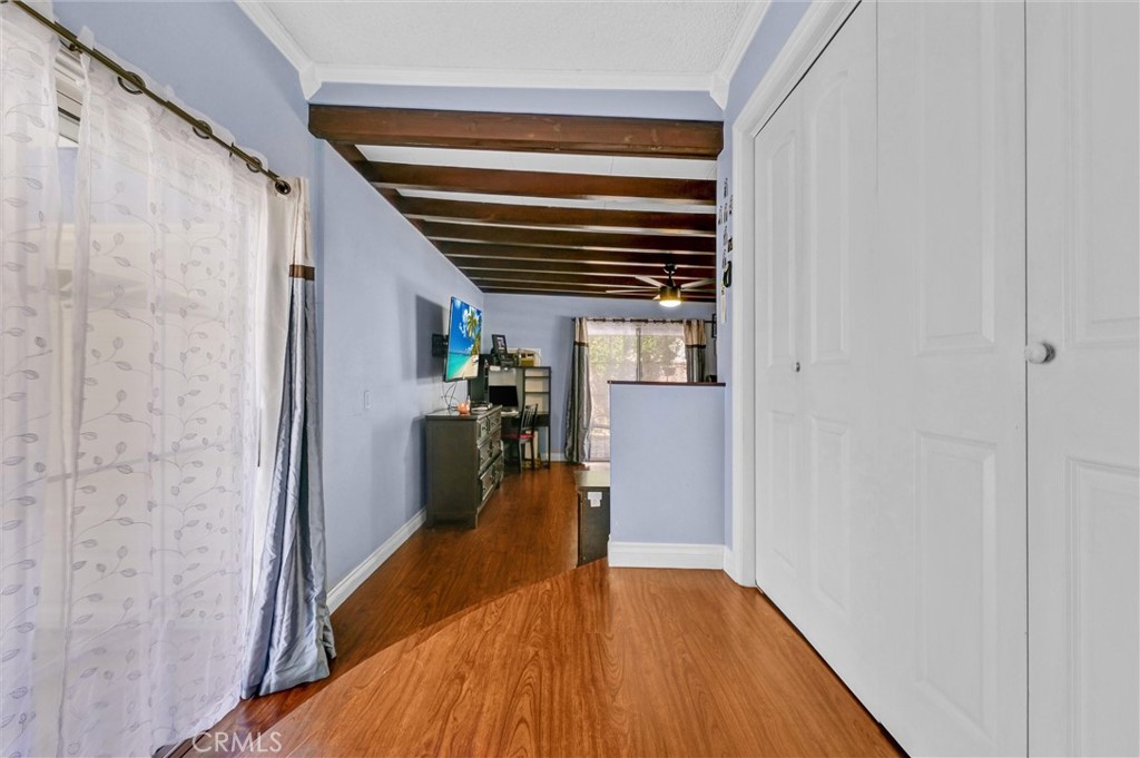 10427 Annetta Avenue