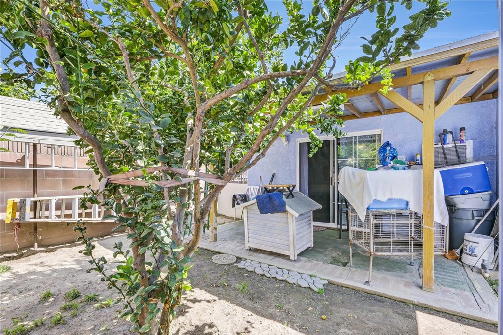 10427 Annetta Avenue