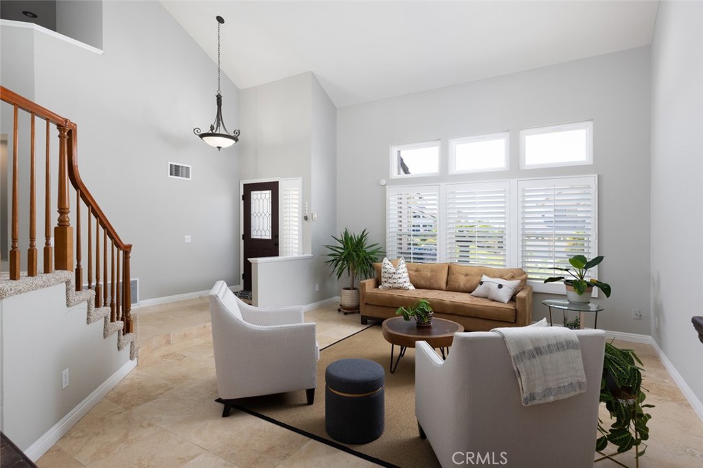 2727 N Vista Valley Road