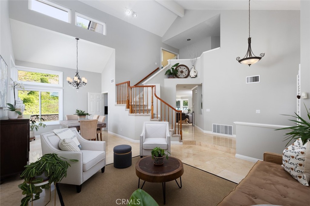 2727 N Vista Valley Road