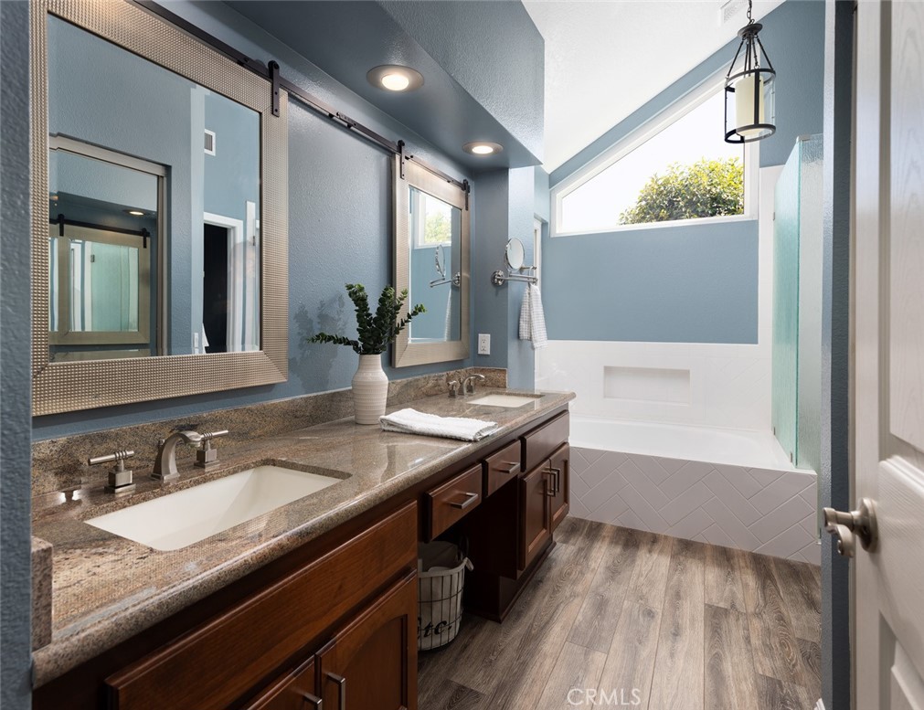 2727 N Vista Valley Road