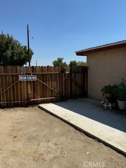 1594 Colorado Avenue