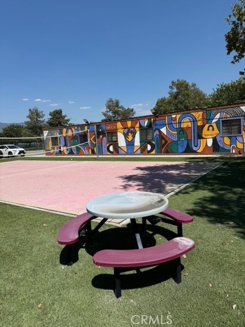 1594 Colorado Avenue