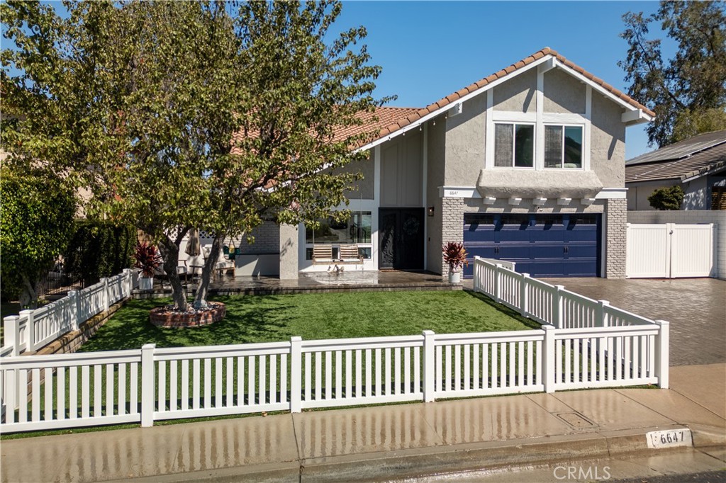 6647 E Princeton Avenue