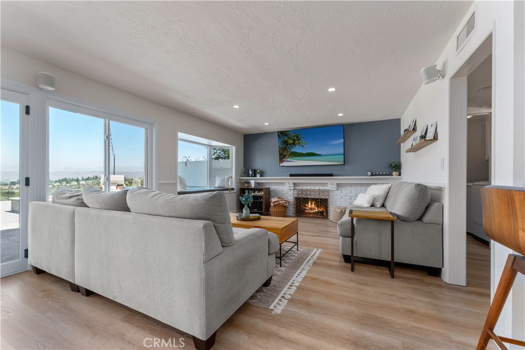 6647 E Princeton Avenue