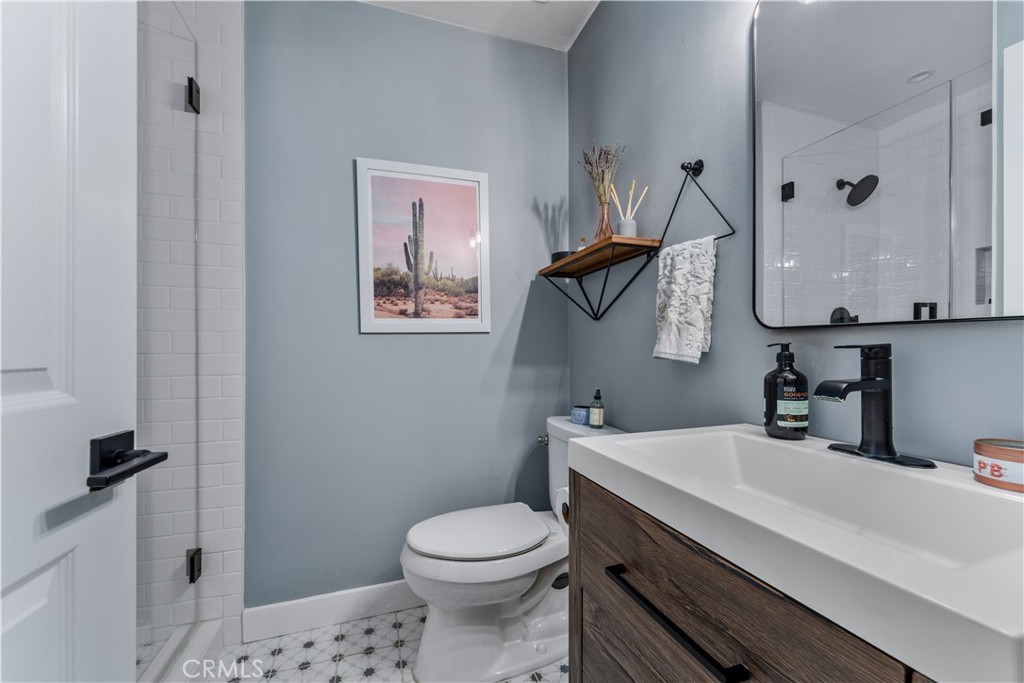 6647 E Princeton Avenue