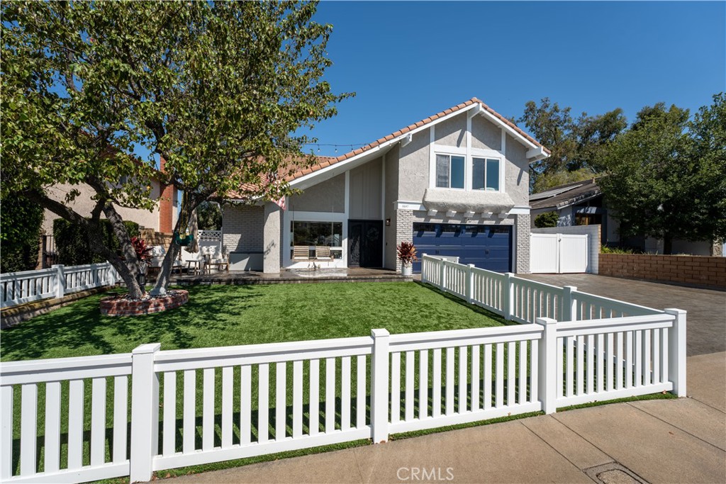 6647 E Princeton Avenue