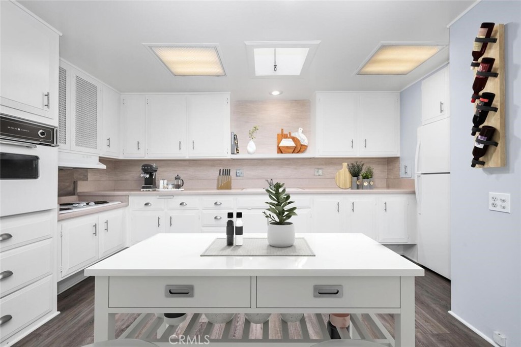 1310 Knollwood 43H - M4