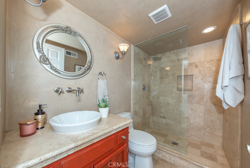 5839 E Valencia Drive