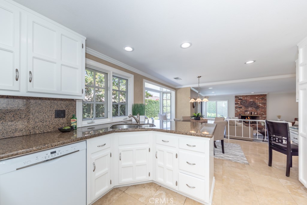 5839 E Valencia Drive